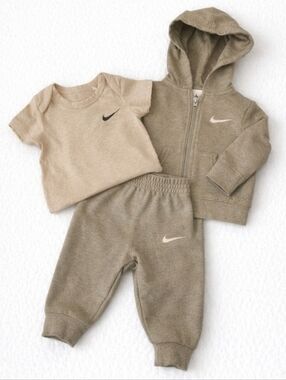 Nike Baby Set Hoodie Joggers Tan Neutral 3pc Outfit